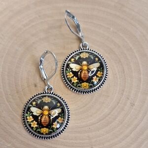Bee Design Silver Earrings